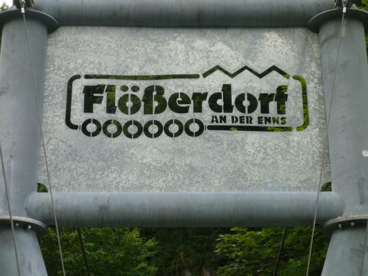 Floesserdorf Grossraming Luaran gambar